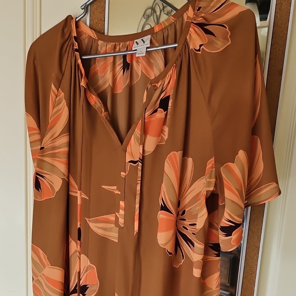 Worthington Brown Graphic 3/4 Sleeve Blouse